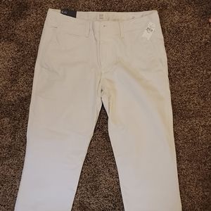 Gap Mens Slim Pant 32/30 BNWT